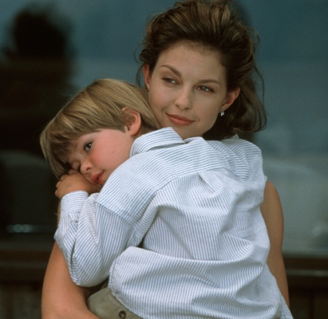 Still of Ashley Judd and Benjamin Weir in Double Jeopardy (1999)