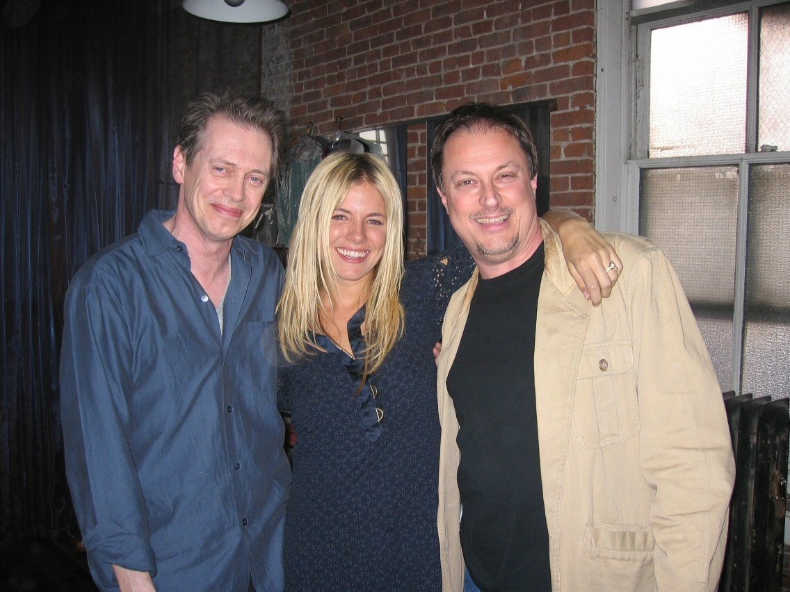 Bruce Weiss with Steve Buscemi & Sienna Miller on the set of Interview