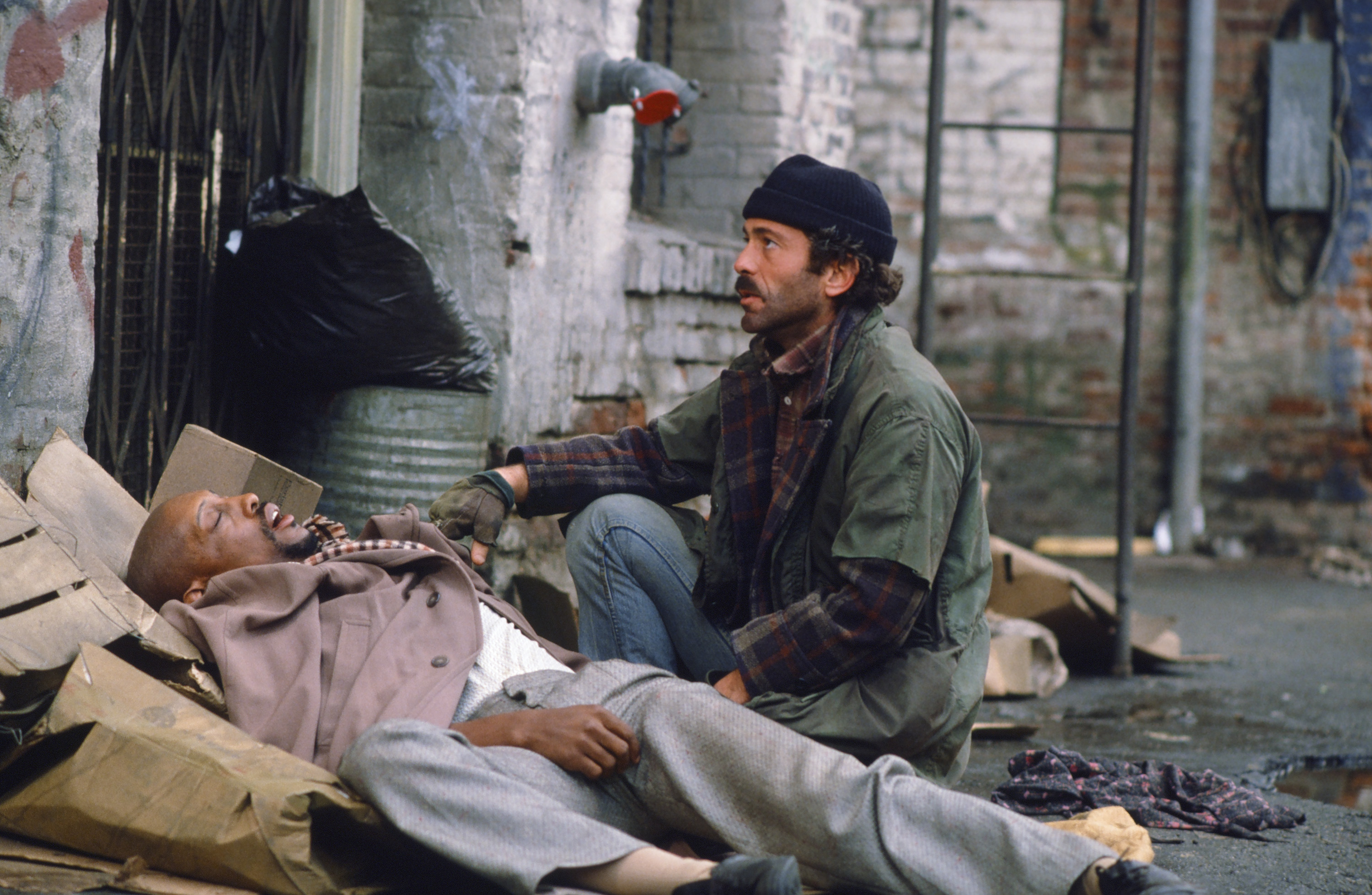 Still of Nick Savage and Bruce Weitz in Hill Street Blues (1981)