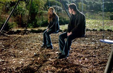 Still of Julianne Moore and Dominic West in The Forgotten (2004)