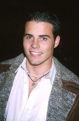 Nathan West at event of Before Night Falls (2000)