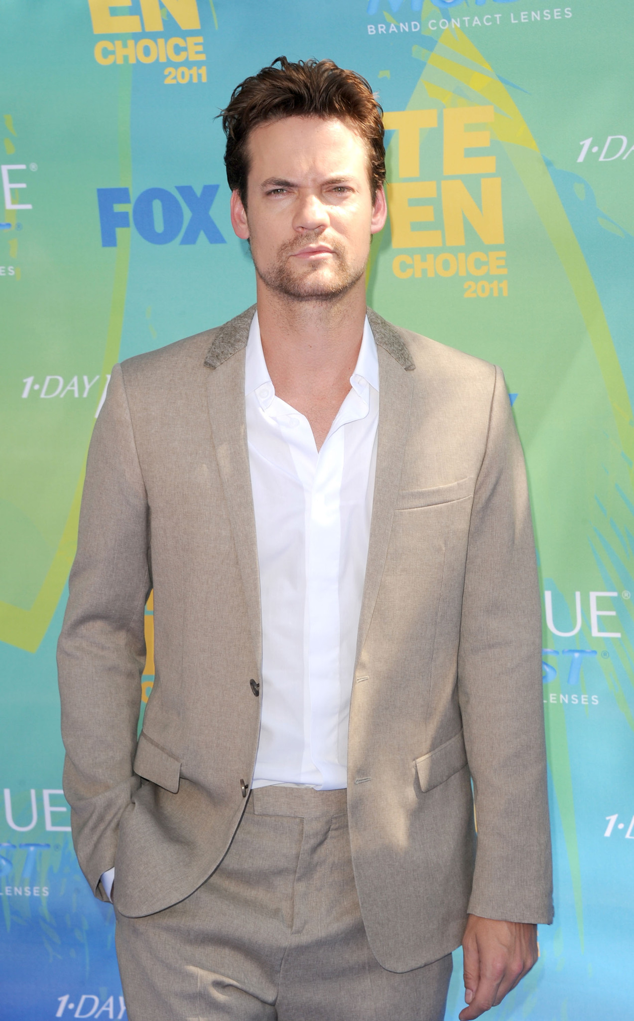 Shane West at event of Teen Choice 2011 (2011)