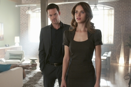 Still of Shane West and Lyndsy Fonseca in Nikita (2010)