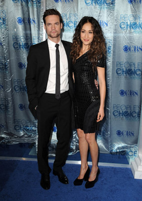 Maggie Q and Shane West