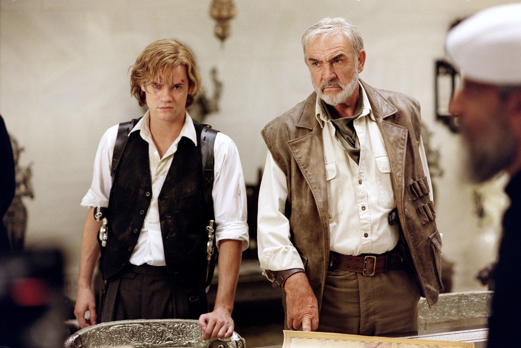 Still of Sean Connery and Shane West in The League of Extraordinary Gentlemen (2003)
