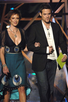 Lauren Holly and Shane West