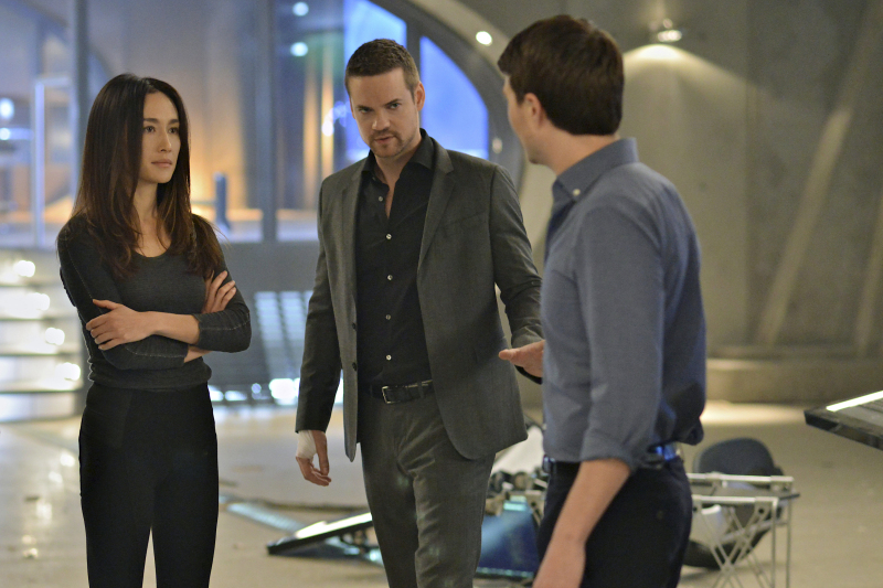 Still of Noah Bean, Maggie Q and Shane West in Nikita (2010)