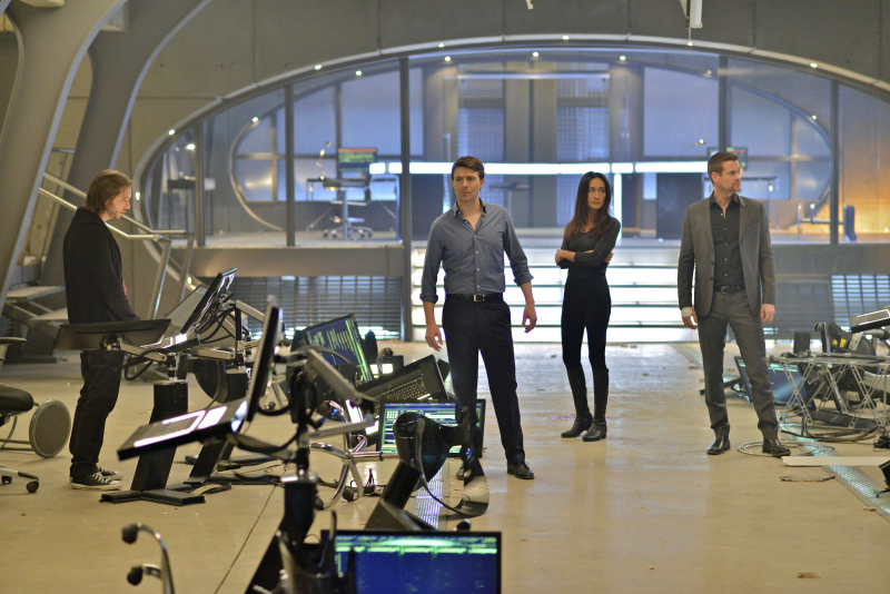 Still of Noah Bean, Maggie Q, Aaron Stanford and Shane West in Nikita (2010)