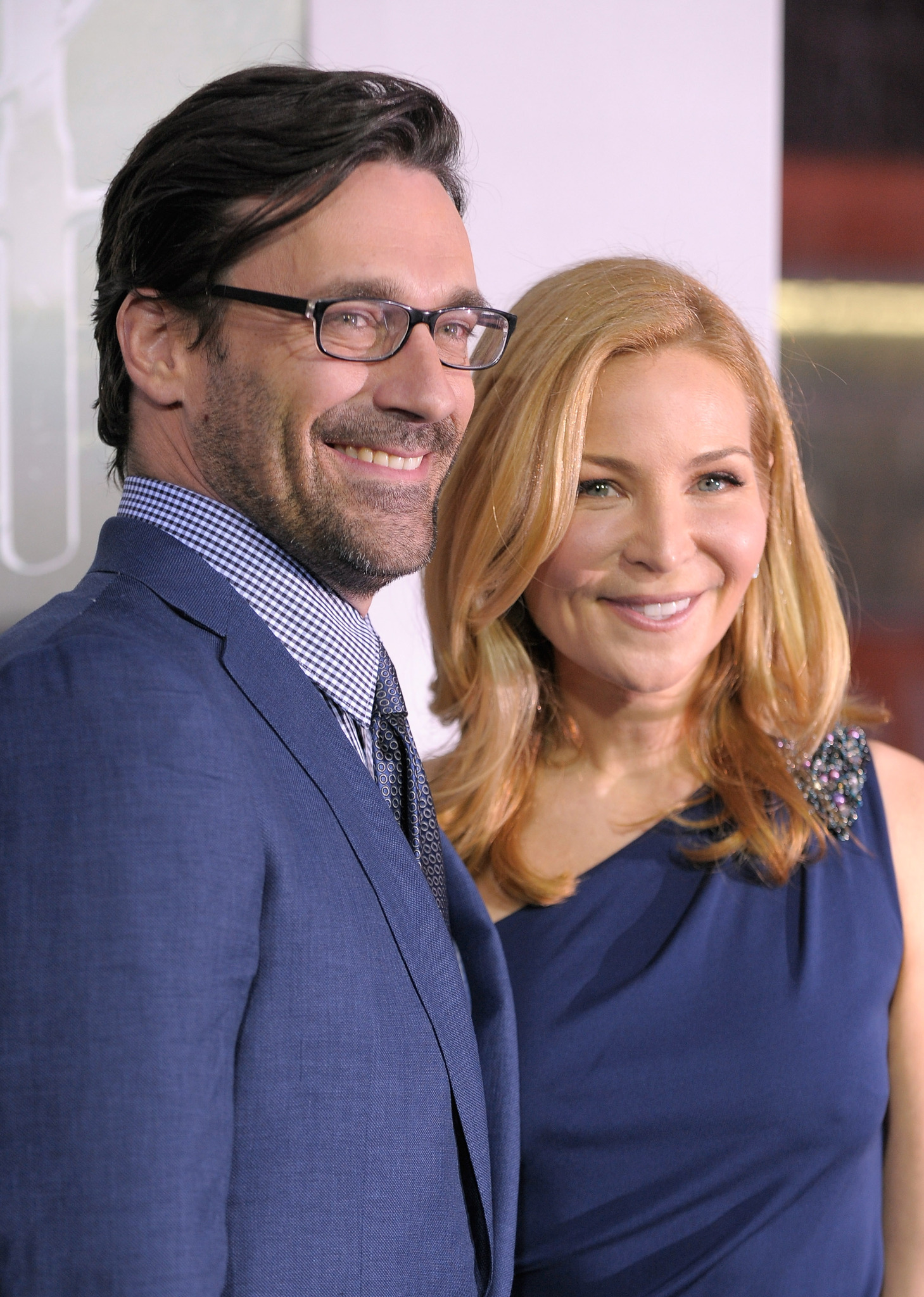 Jon Hamm and Jennifer Westfeldt at event of Nelauktas smugis (2011)