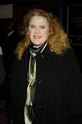 Celia Weston at event of Aviatorius (2004)