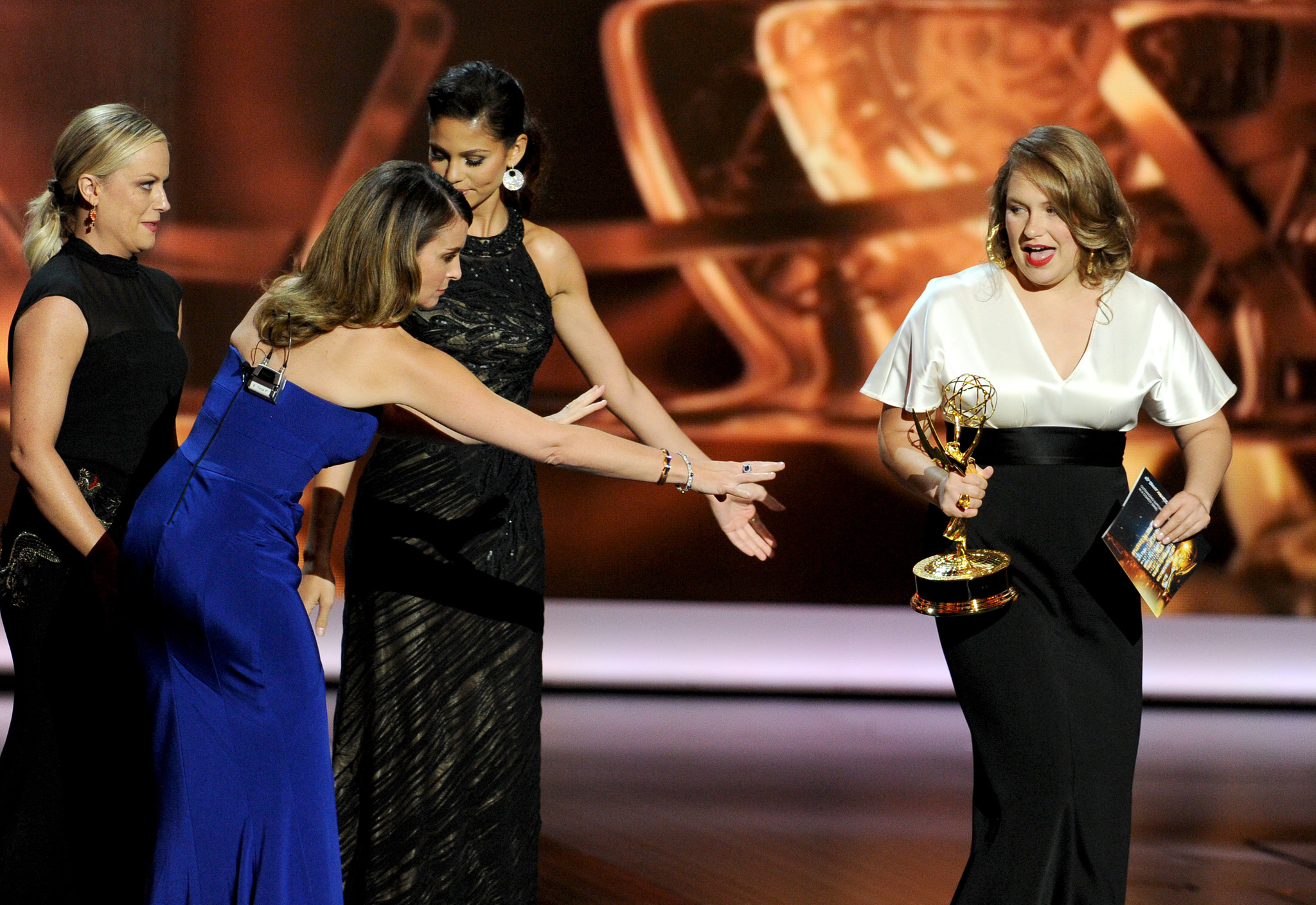 Tina Fey, Amy Poehler and Merritt Wever at event of The 65th Primetime Emmy Awards (2013)