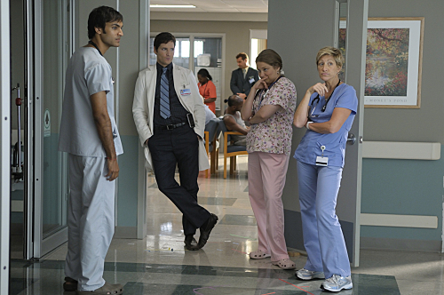 Still of Peter Facinelli, Edie Falco, Merritt Wever and Arjun Gupta in Nurse Jackie (2009)