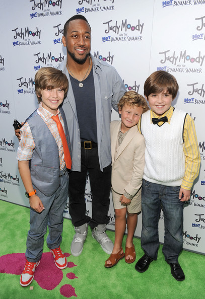 Jaleel White and Cast at the premier of 