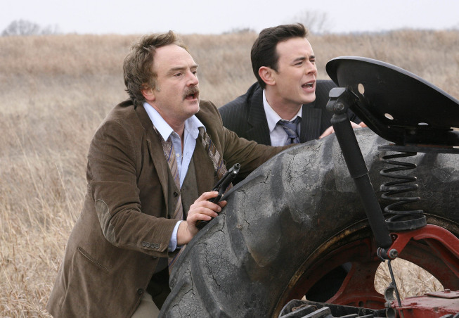 Still of Jack Colin and Bradley Whitford in The Good Guys (2010)