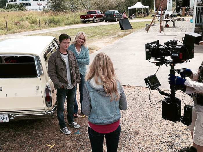 Still of Josie Bissett, Brad Whitlock, Anja Savcic and Rustin Gresiuk in Paper Angels (2014)