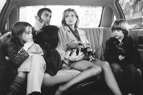 Still of George Clooney, Michelle Pfeiffer, Alex D. Linz and Mae Whitman in One Fine Day (1996)