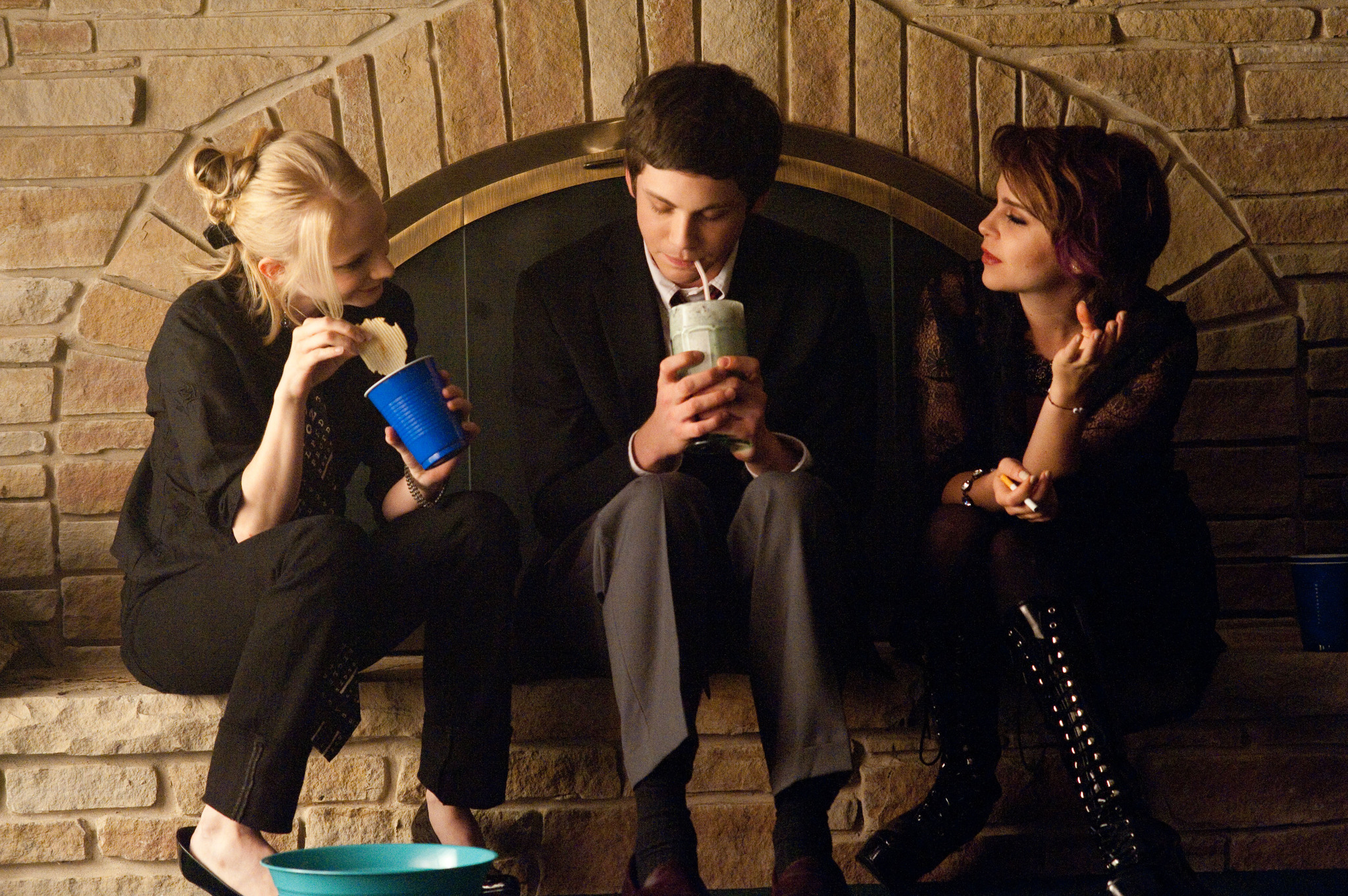 Still of Logan Lerman, Mae Whitman and Erin Wilhelmi in The Perks of Being a Wallflower (2012)