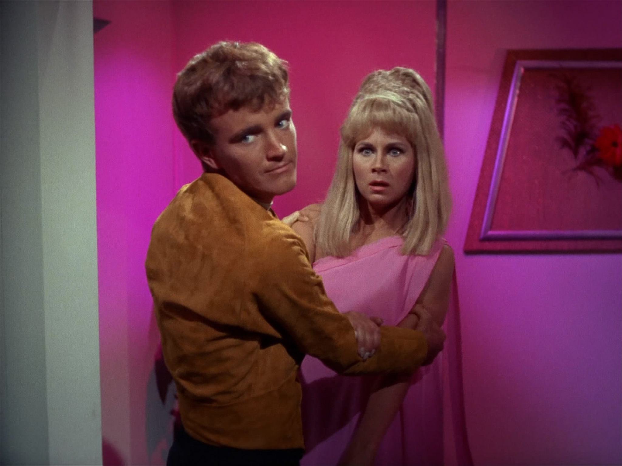 Still of Robert Walker Jr. and Grace Lee Whitney in Star Trek (1966)
