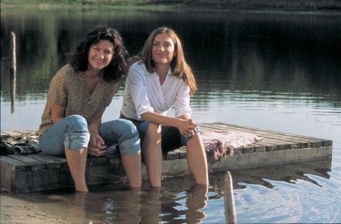 Still of Wendy Crewson and Barbara Williams in Perfect Pie (2002)