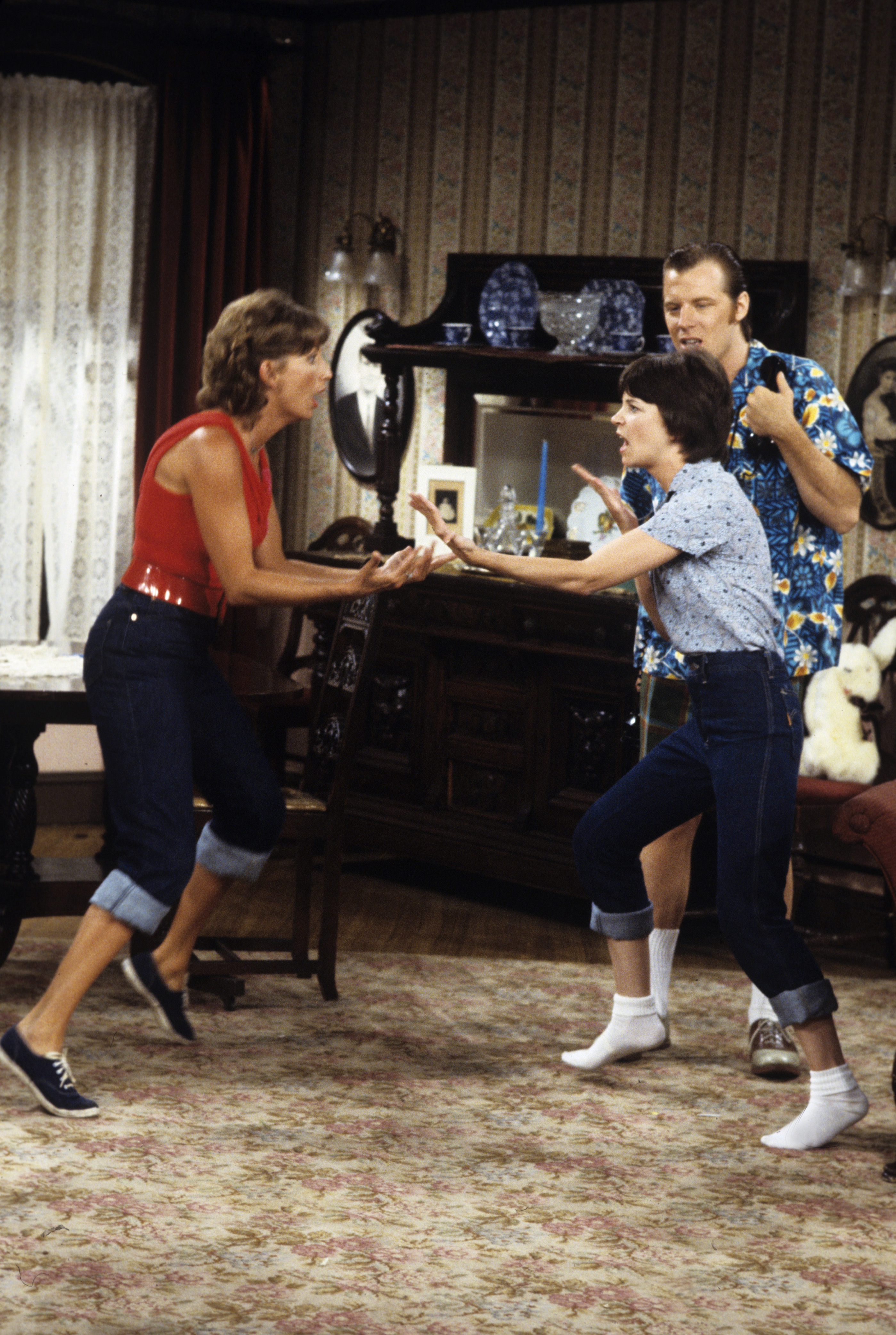 Still of Penny Marshall, Michael McKean and Cindy Williams in Laverne & Shirley (1976)