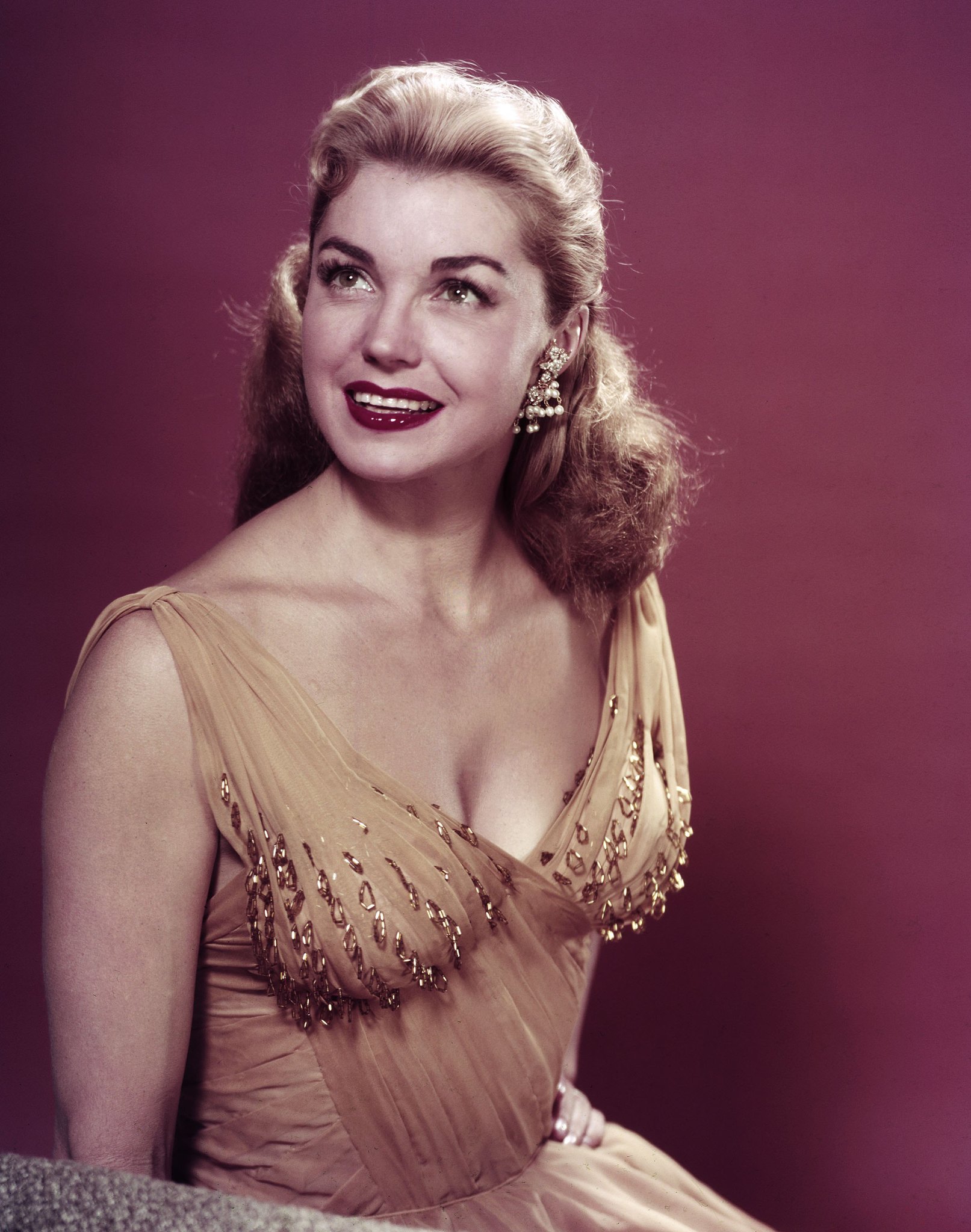 Esther Williams at event of Lux Video Theatre (1950)