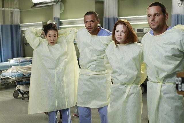 Still of Justin Chambers, Sarah Drew, Sandra Oh and Jesse Williams in Grei anatomija (2005)