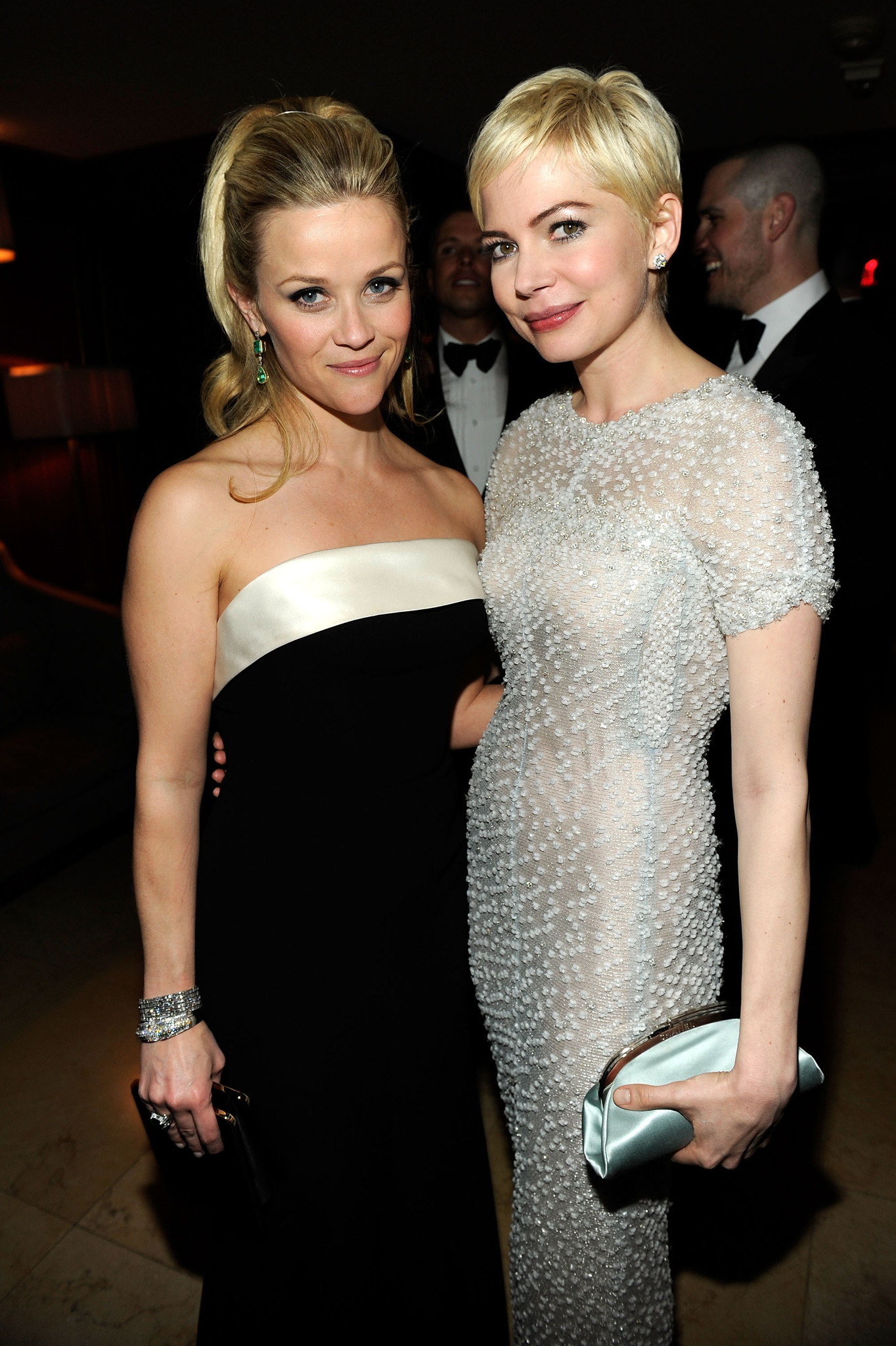 Reese Witherspoon and Michelle Williams