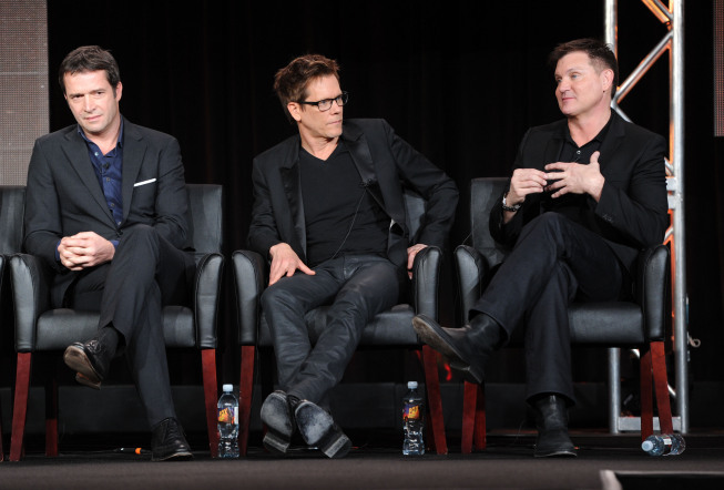 Still of Kevin Bacon, James Purefoy and Kevin Williamson in The Following (2013)