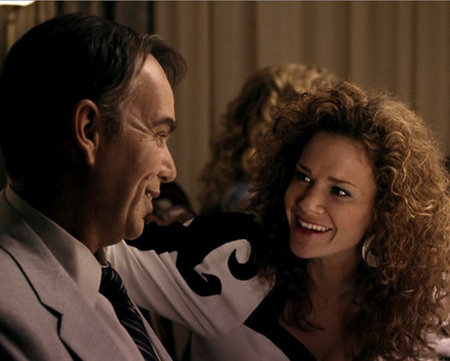 Billy Bob Thornton and Katherine Willis in Penktadienio vakaro ziburiai (2004)