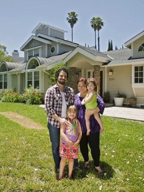Still of Tracey Gold, Carnie Wilson and Rob Bonfiglio in Celebrity Wife Swap (2012)