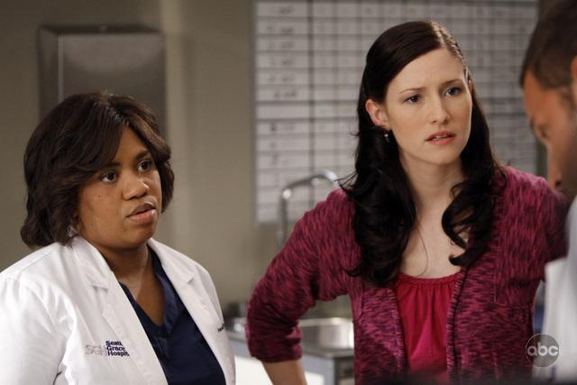 Still of Chyler Leigh and Chandra Wilson in Grei anatomija (2005)