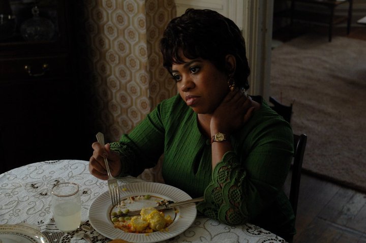 Still of Chandra Wilson in Frankie & Alice (2010)