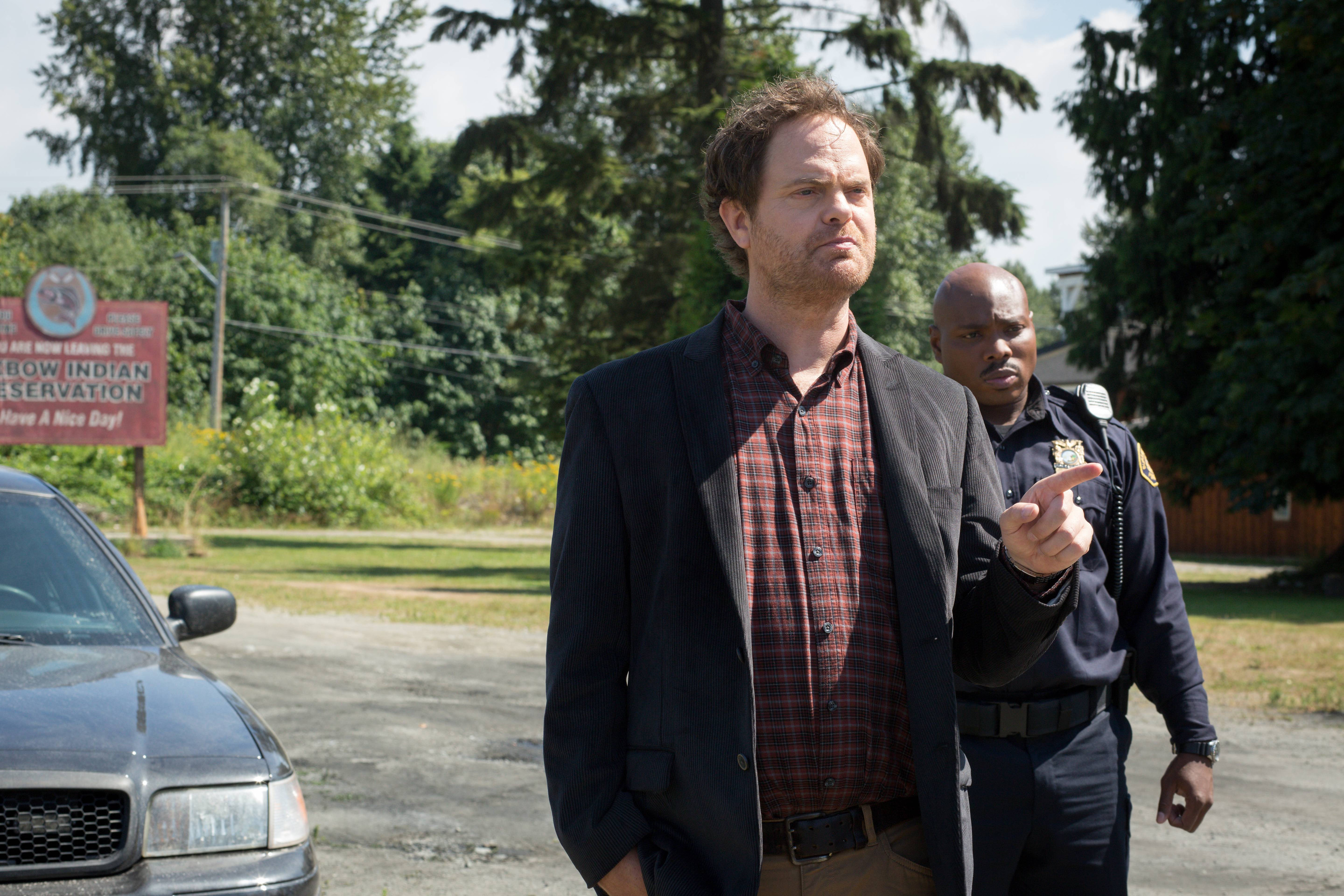 Still of Rainn Wilson and Page Kennedy in Backstrom (2015)