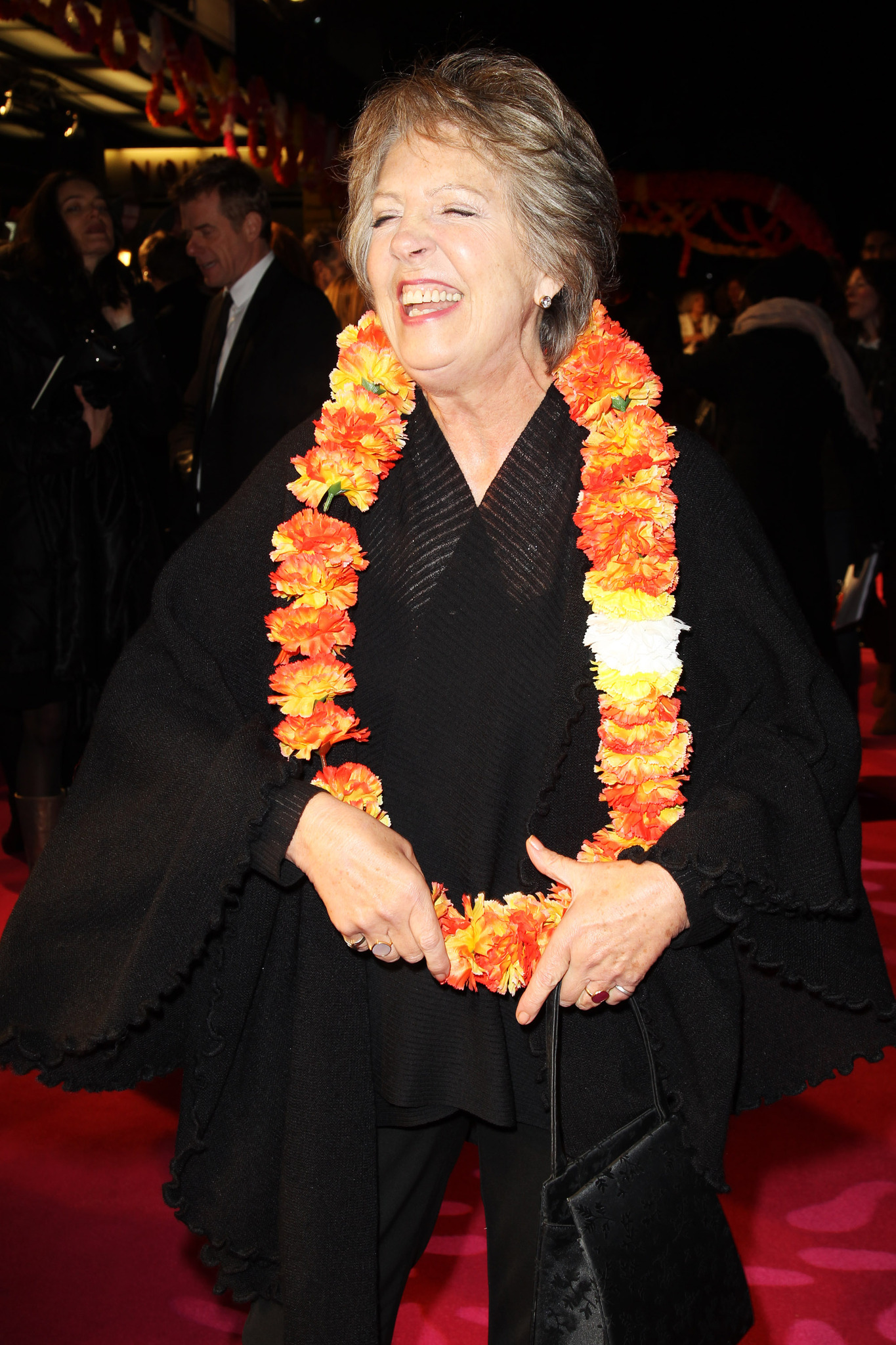 Penelope Wilton at event of Geriausias egzotiskas Marigold viesbutis (2011)
