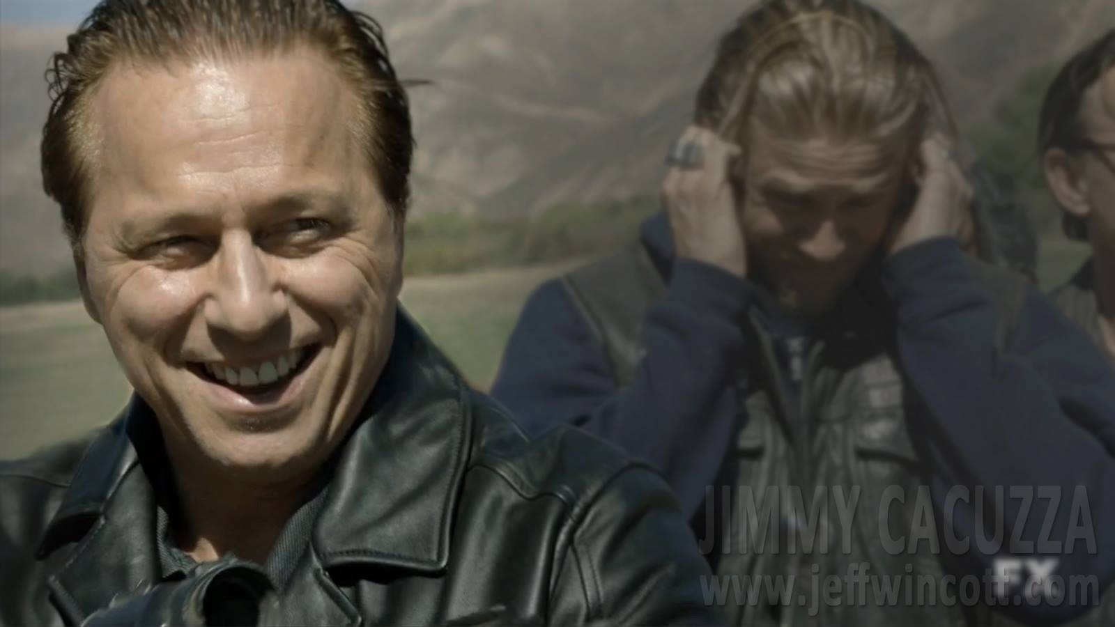 Still of Jeff Wincott as Jimmy Cacuzza and Charlie Hunnam in Sons Of Anarchy (2013)