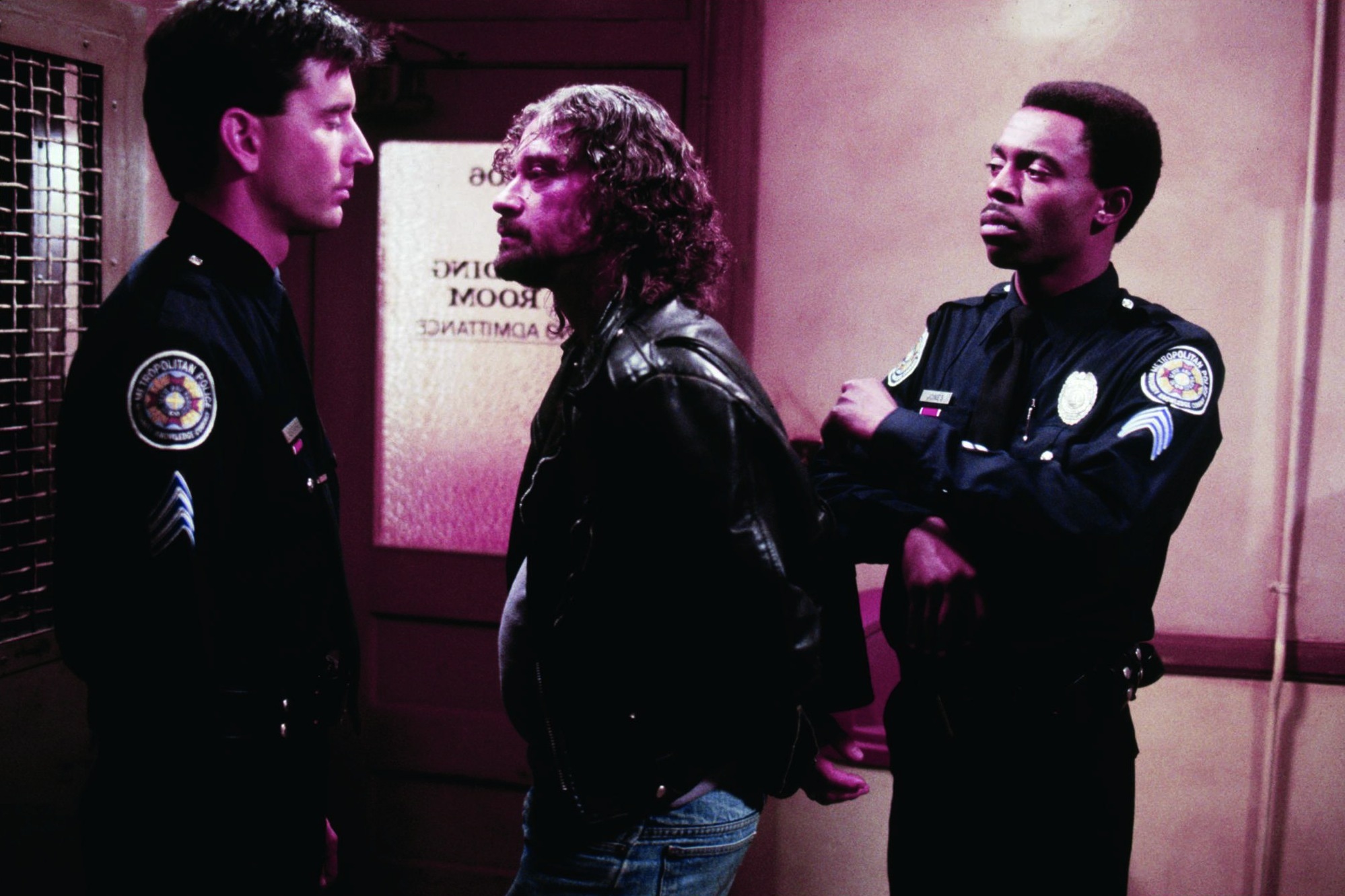 Still of Matt McCoy and Michael Winslow in Police Academy 6: City Under Siege (1989)