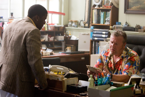Still of Kevin Hart and Ray Winstone in Fool's Gold (2008)