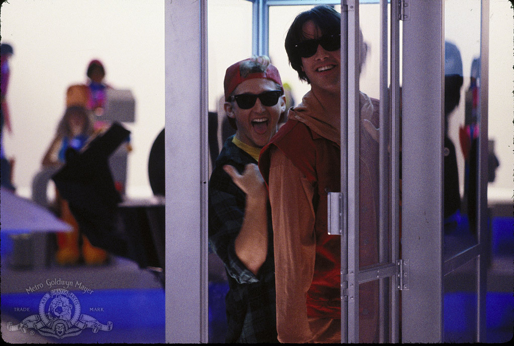Still of Keanu Reeves and Alex Winter in Bill & Ted's Bogus Journey (1991)