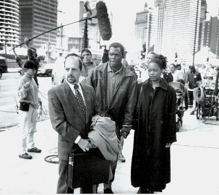 Gene Wolande with Samuel L. Jackson and Regina Taylor on the set of THE NEGOTIATOR.