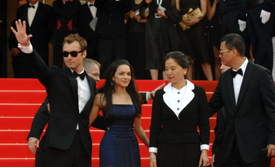 Jude Law, Kar Wai Wong and Norah Jones at event of My Blueberry Nights (2007)