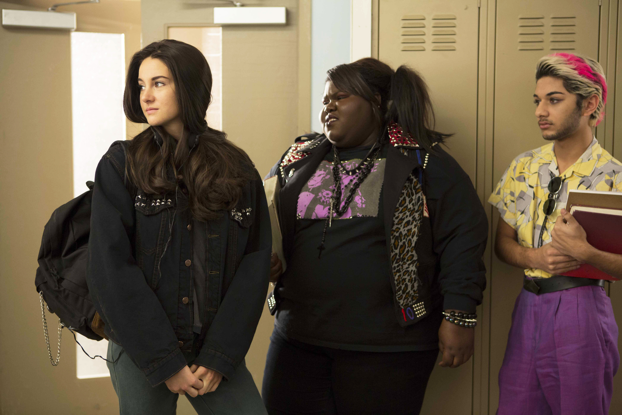 Still of Shailene Woodley, Mark Indelicato and Gabourey Sidibe in White Bird in a Blizzard (2014)