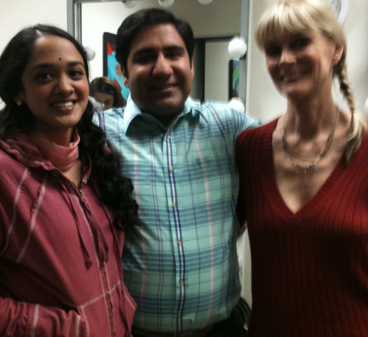 Anisha Nagarajan, Parvesh Cheena & Jackie O'Brien on Outsourced, the Todd Couple episode