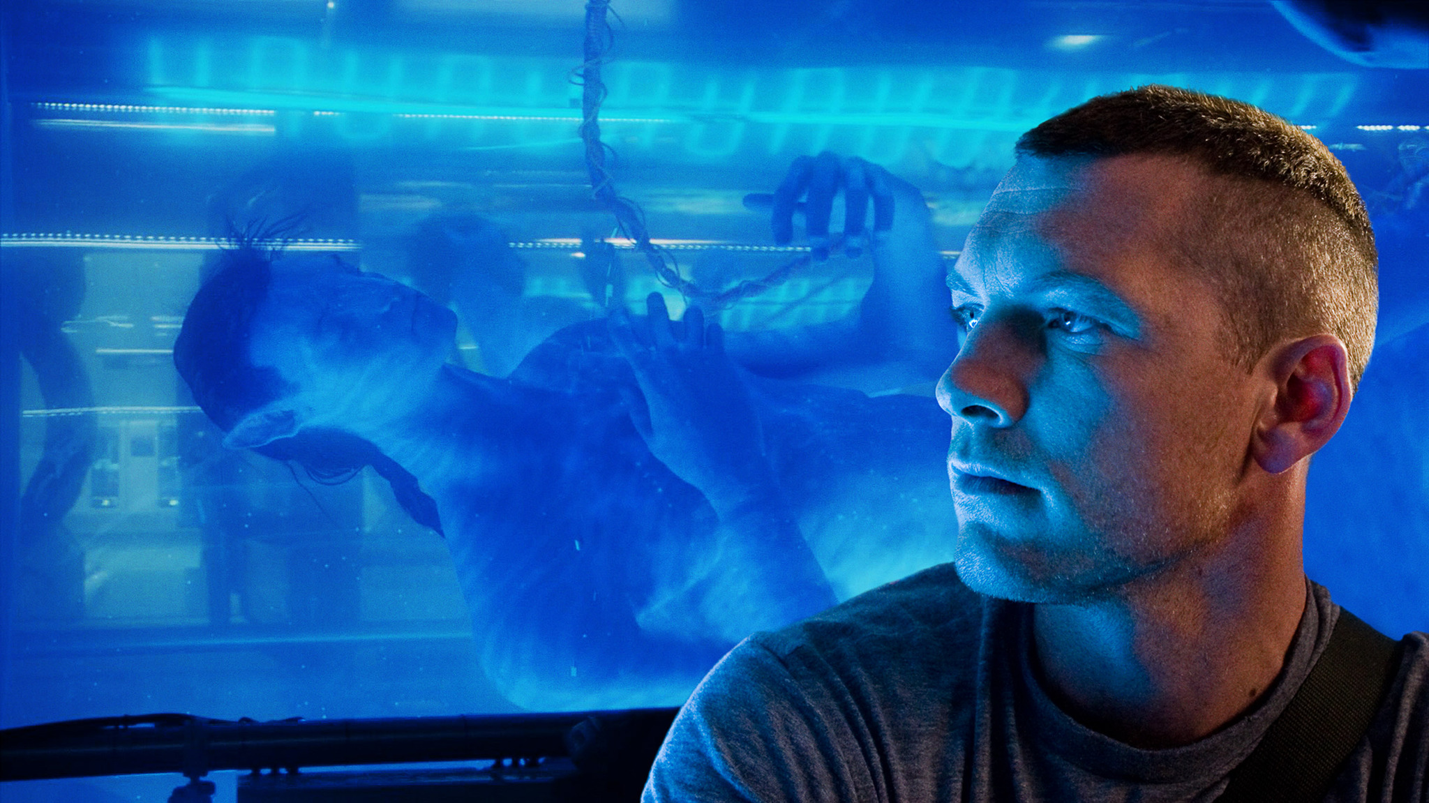 Still of Sam Worthington in Isikunijimas (2009)