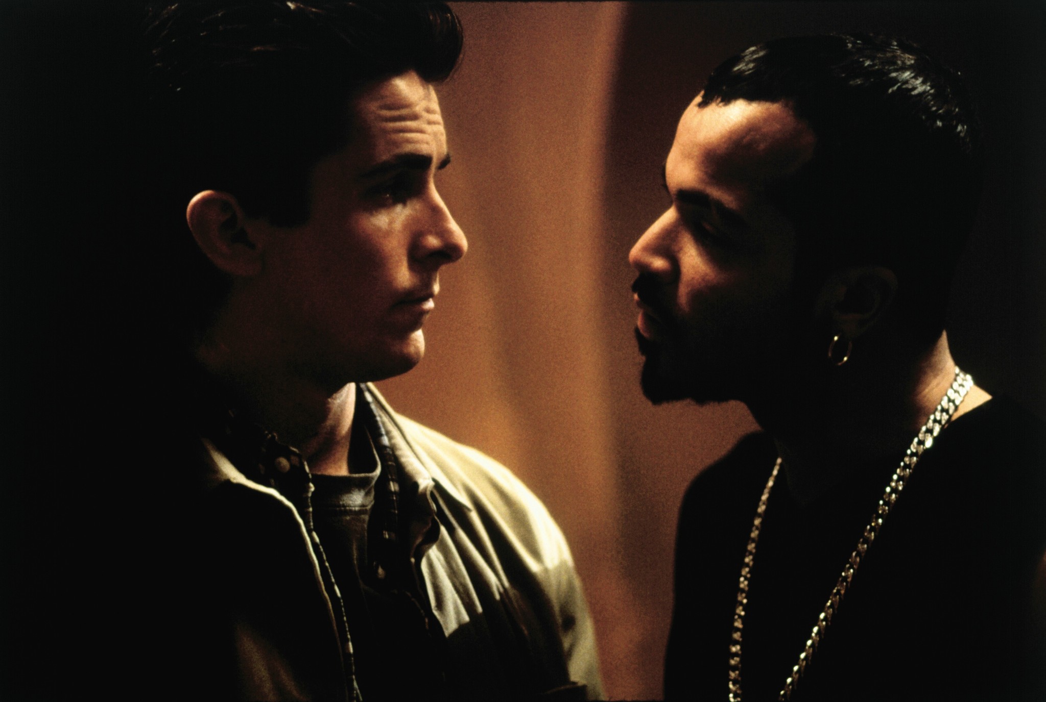Still of Christian Bale and Jeffrey Wright in Shaft (2000)
