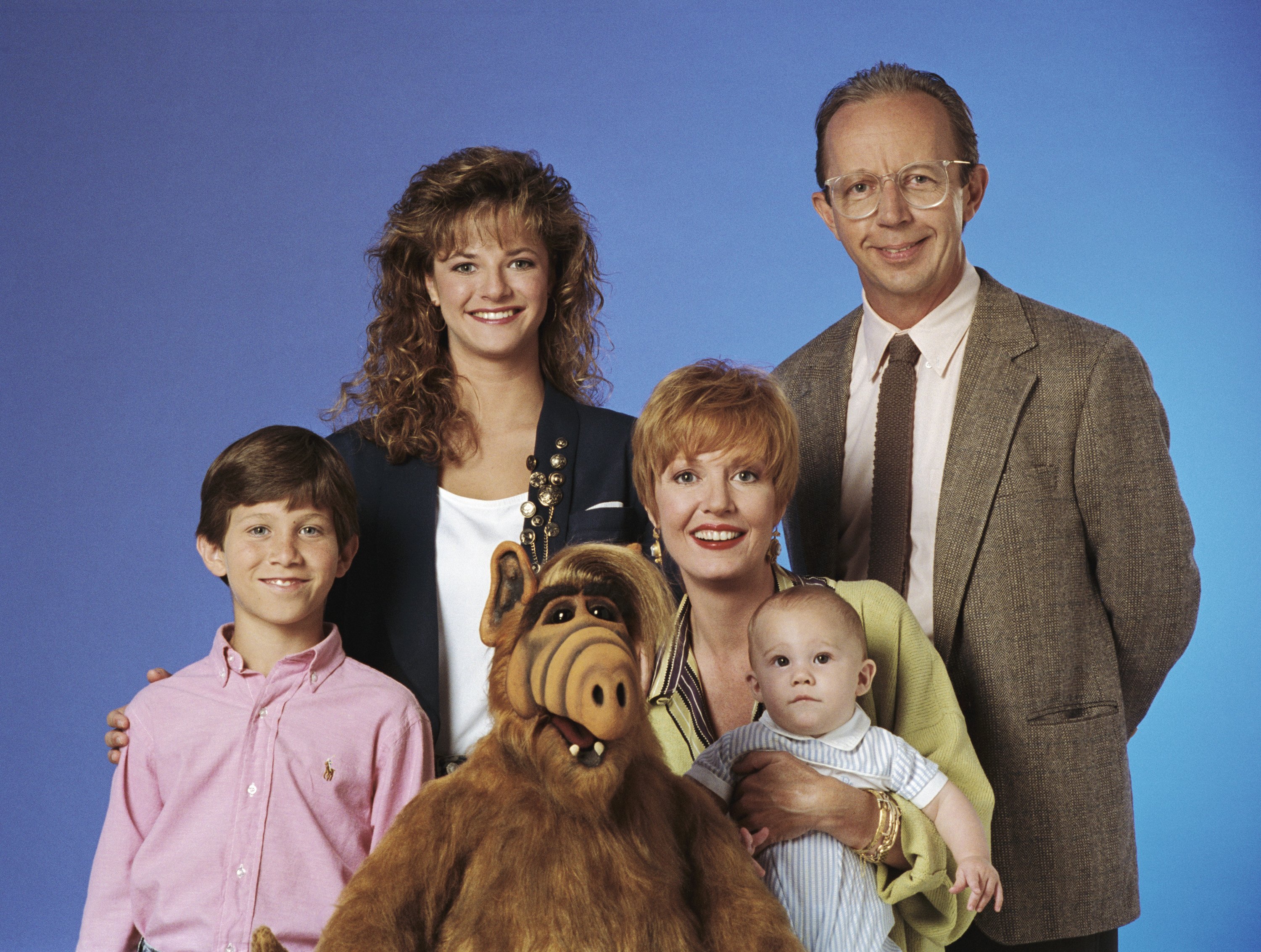 Still of Andrea Elson, Paul Fusco, Benji Gregory, Charles Nickerson, Anne Schedeen and Max Wright in ALF (1986)