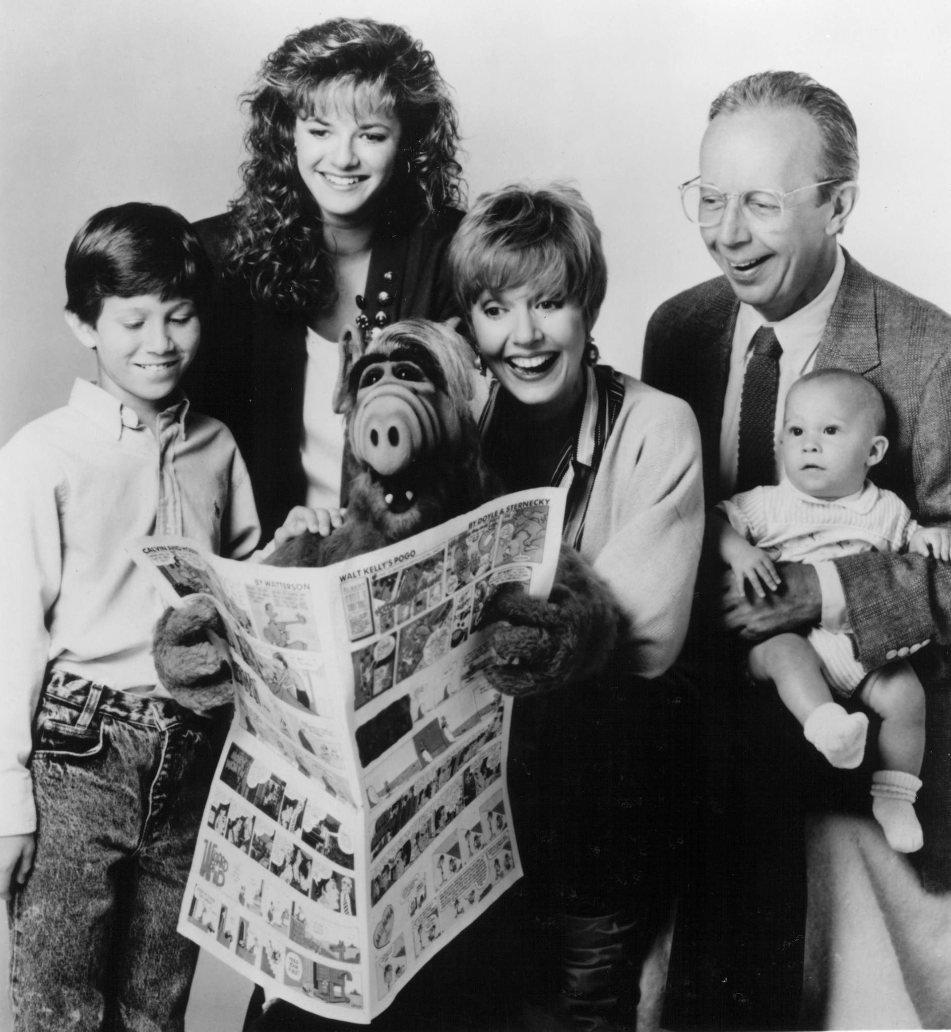 Still of Andrea Elson, Benji Gregory, Charles Nickerson, Anne Schedeen and Max Wright in ALF (1986)