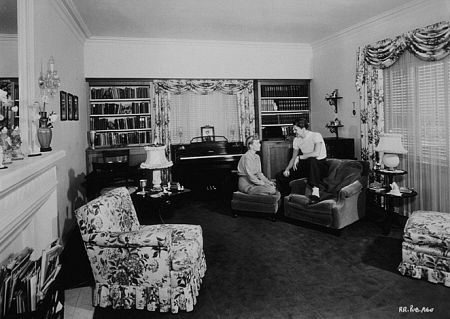 Ronald Reagan and wife Jane Wyman at home C. 1946
