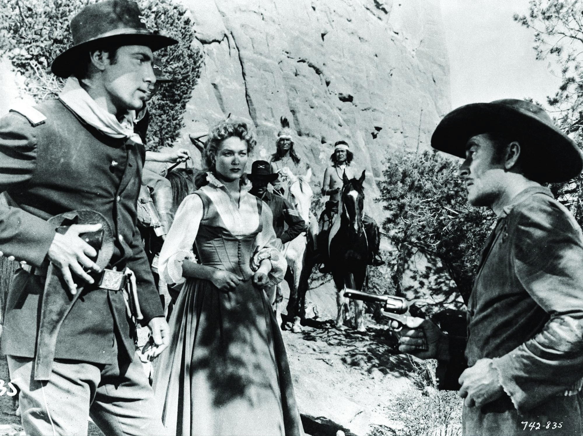 Still of Errol Flynn, Scott Forbes and Patrice Wymore in Rocky Mountain (1950)