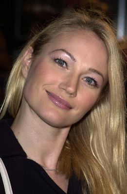 Sarah Wynter at event of Kokainas (2001)