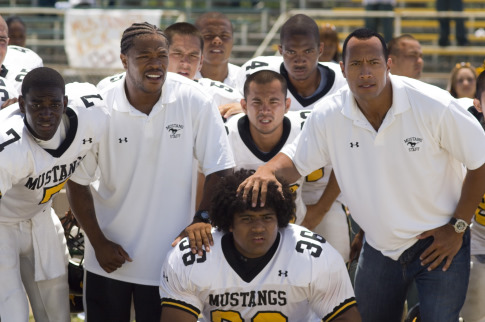 Still of Dwayne Johnson, Xzibit and Setu Taase in Gridiron Gang (2006)